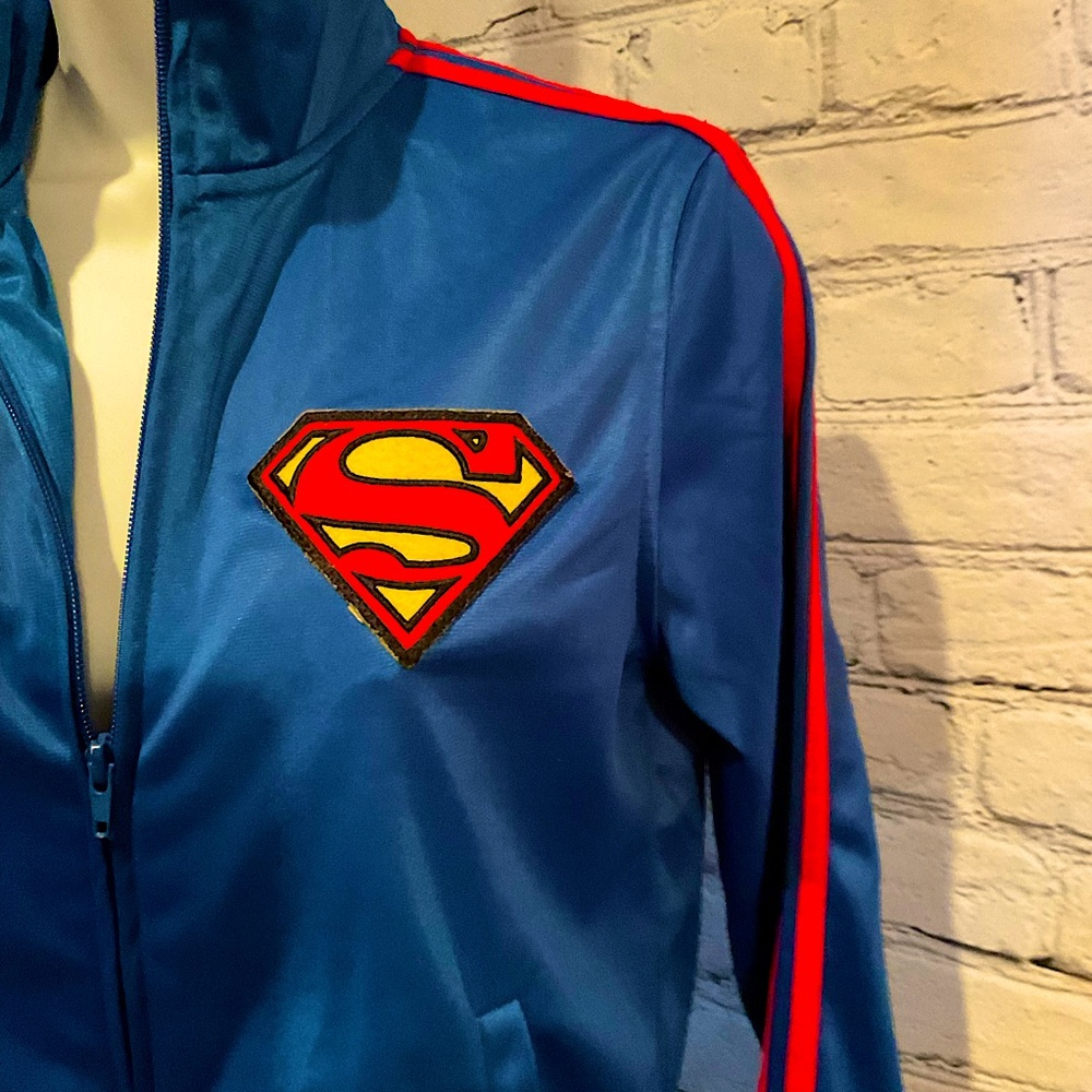 Superman DC comics jacket sz med youth - Picture 4 of 10